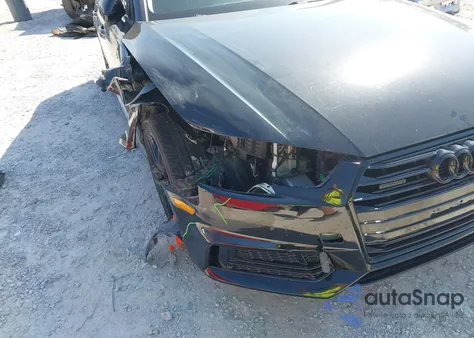 2017 Audi A4 2.0T Season Of Audi Premium из США, поврежденный, VIN WAUDNAF44HN052102